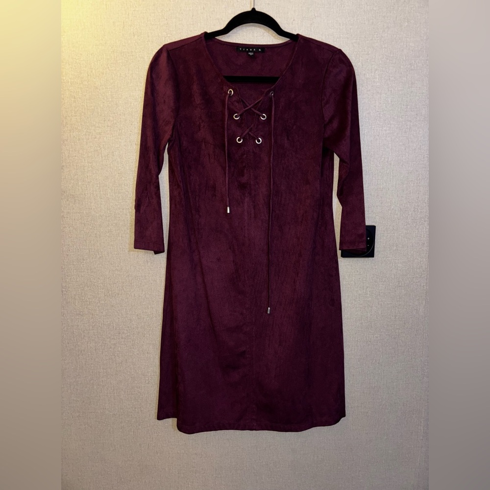 Tiana B velvet midi dress